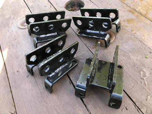 TOP LINK BRACKETS FOR COMPACT TRACTORS