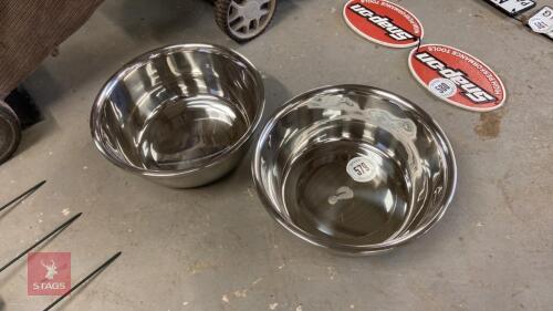 2 SS WATER BOWLS