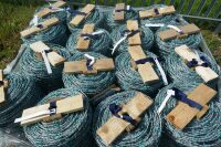 10 ROLLS OF BRAND NEW 200M BARBED WIRE - 3