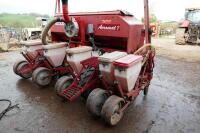 BECKER AEROMAT T 6 ROW MAIZE DRILL - 3