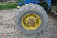 1986 JOHN DEERE 2140 4WD TRACTOR - 35