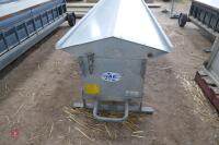 IAE MOBILE 8' DOUBLE SIDED GALVANISED SHEEP CREEP FEEDER - 9