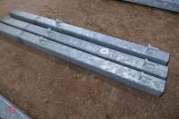 3 GALVANISED GATE HANGING POSTS - 4