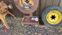 HOMEMADE HOSE REEL HOLDER ON TROLLEY - 2