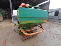 AMAZONE FERTILISER SPREADER - 2