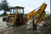 MASSEY FERGUSSON 50D WHEELED DIGGER - 39