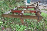 8' 7 LEG CHISEL PLOUGH - 2