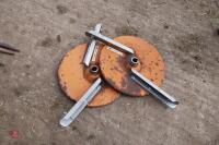 2 X AMAZONE FERTILISER SPREADER DISCS - 2