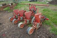 GASPARDO SP520 4 ROW MAIZE DRILL - 11