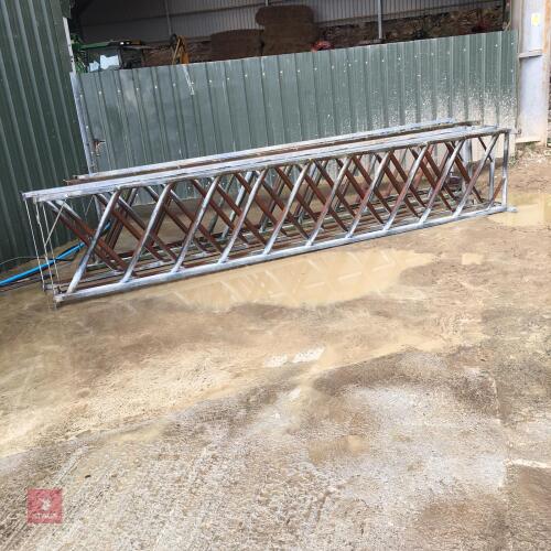 5 14' 4" GALV DIAGONAL FEED BARRIERS