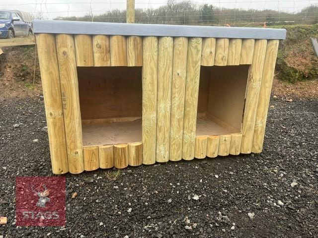 WOODEN FRAMED & CLAD DOG KENNEL