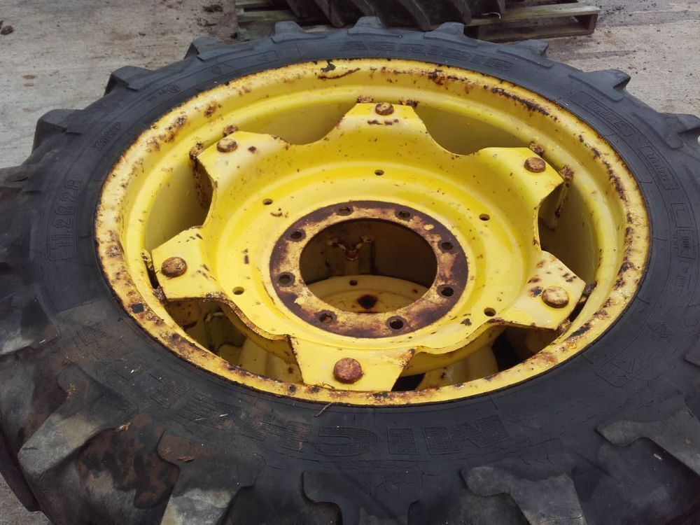 SET OF 4 JD ROW CROP WHEELS AND TYRES