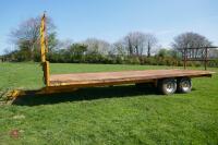 2002 GULL 25' TWIN AXLE BALE TRAILER