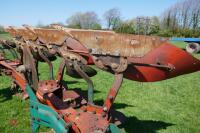 KVERNELAND VD85 4F REV PLOUGH - 12