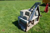 GALVANISED 'A' FRAME TRACTOR WEIGHT - 5