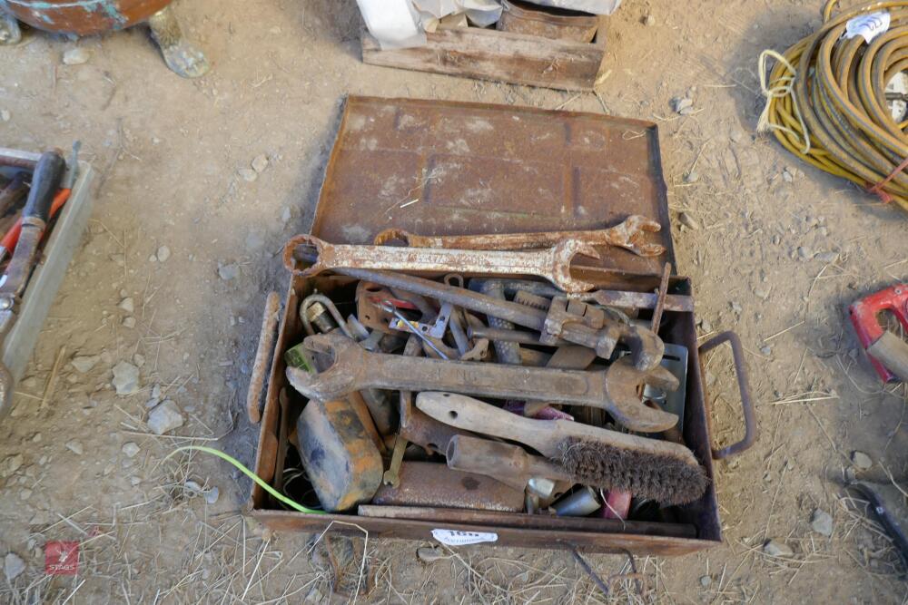 METAL BOX & TOOLS