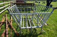 GALVANISED ROUND BALE CRADLE - 6