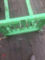 TRACTOR 3 POINT LINKAGE FORKLIFT - 3