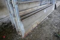 5 8FT METAL FRAMED FEED BARRIERS - 2