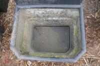 JFCDT20 PLASTIC WATER TROUGH - 6