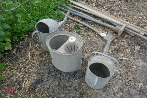 GALV WATERING CANS & MOP BUCKET