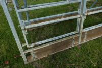 15FT GALVANISED FEED BARRIER - 7