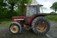 'A REG' INTERNATIONAL 885XL 4WD TRACTOR - 34