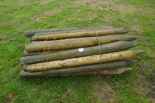 APPROX 43 5FT 6" FENCING STAKES