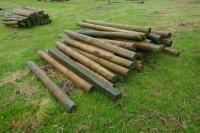 APPROX 40 5FT 6" FENCING STAKES - 7