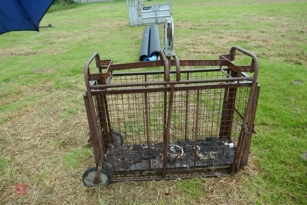 PIG WEIGH CRATE