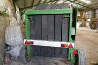 JOHN DEERE 545 ROUND BALER - 5