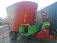 STRAUTMAN 1450 MIXER WAGON