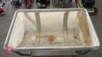 DAIRY WASH SINK - 7