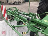 2016 KRONE 7.92/8 TEDDER - 27