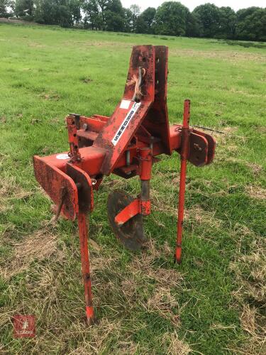 BROWNS ADJUSTABLE HEIGHT MOLE PLOUGH