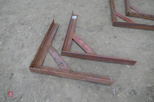 2 3" X 3" ANGLE IRON CORNERS