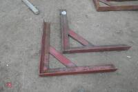 2 3" X 3" ANGLE IRON CORNERS - 4