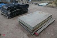 12 USED CUBICLE MATS & 12 FOAM BEDS - 4