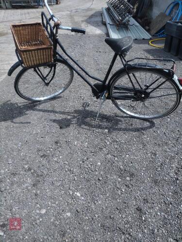 VINTAGE SHOP DELIVERY BIKE