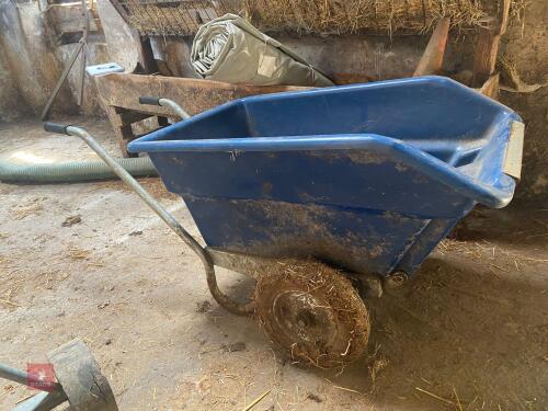 EQUINE TIPPING WHEEL BARROW