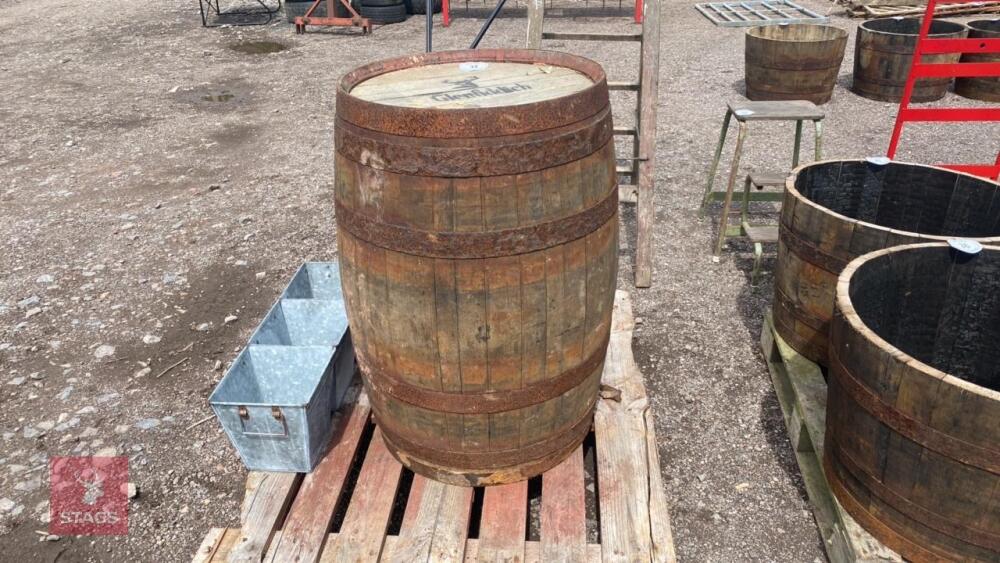 WHOLE OAK WHISKEY BARRELL