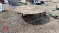 CIRCULAR WOODEN GARDEN TABLE - 3