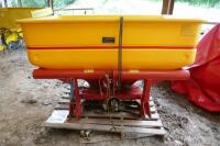 TEAGLE XT48 FERTILISER SPREADER - 2