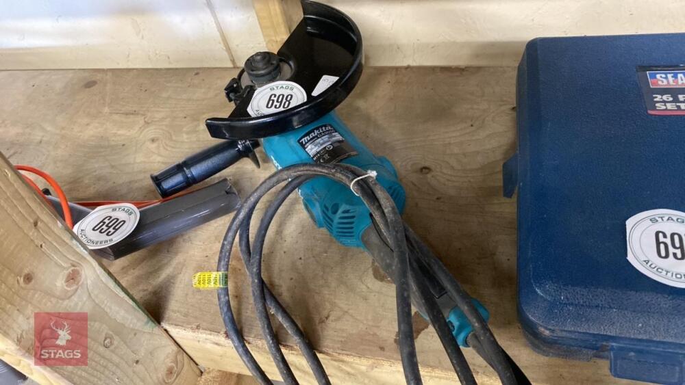 MAKITA 9" ANGLE GRINDER