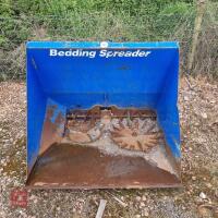 BEDDING SPREADER A FRAME