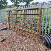 4 X CATTLE HURDLES - 2