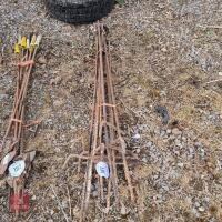 10 X FENCING STAKES - 3