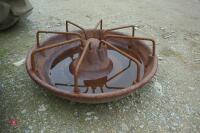 CAST PIG TROUGH/PLANTER - 3