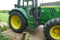 2015 JOHN DEERE 6115M 4WD TRACTOR - 16