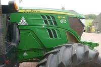 2015 JOHN DEERE 6115M 4WD TRACTOR - 17